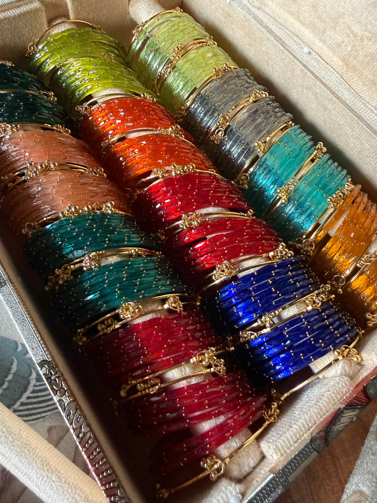 Indian New Kashmiri Ghunghroo Bangles with Raindrop Design | 12 Color Bridal Bangle Set | Traditional Indian Jewellery Bangles Combo Box Set
