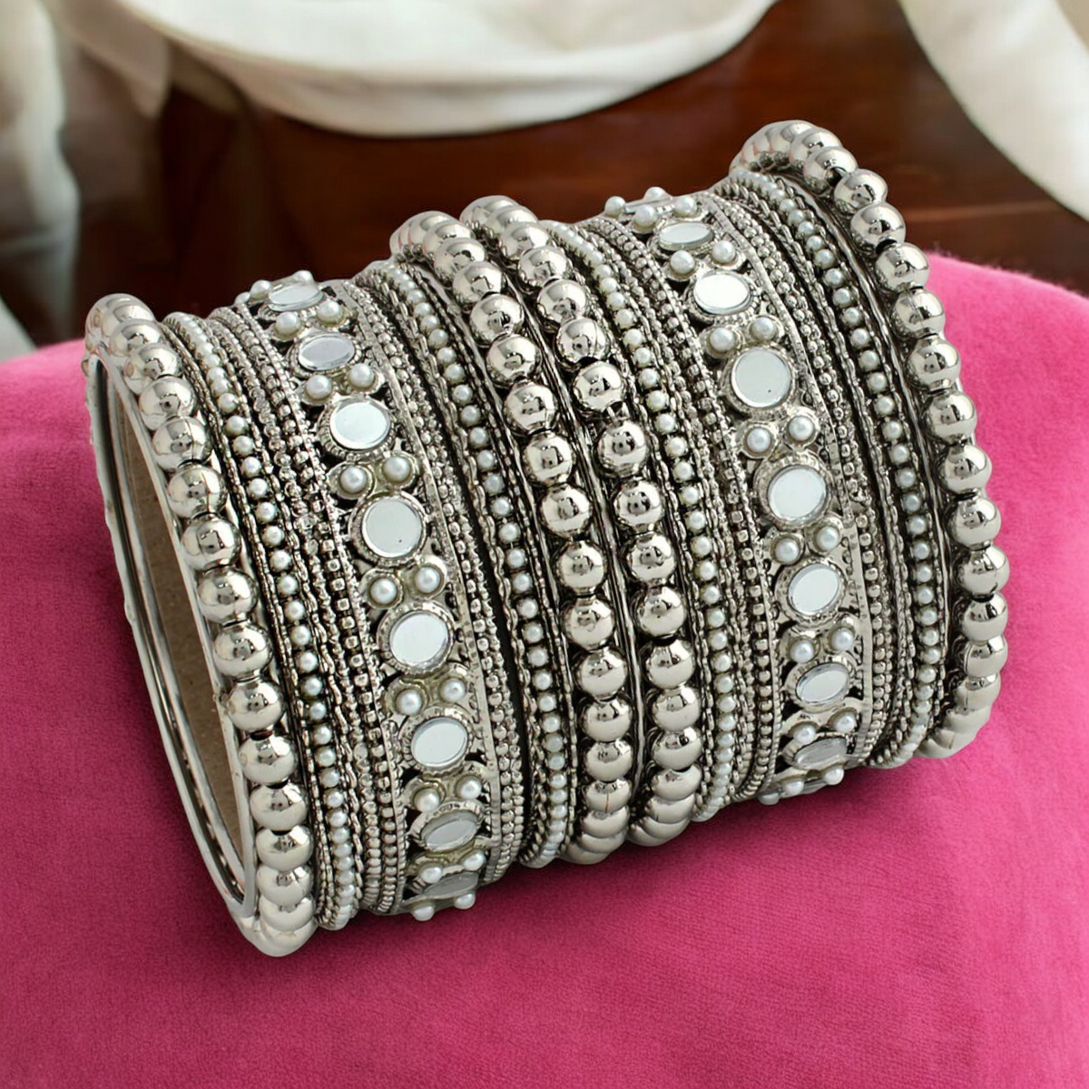 Silver Mirrored Wedding Chura Jewellery Set, Mirror Chura Set, Silver Bangles Jewelry, Indian Bangles Set, Pearl bangle, Kundan Bangles Set