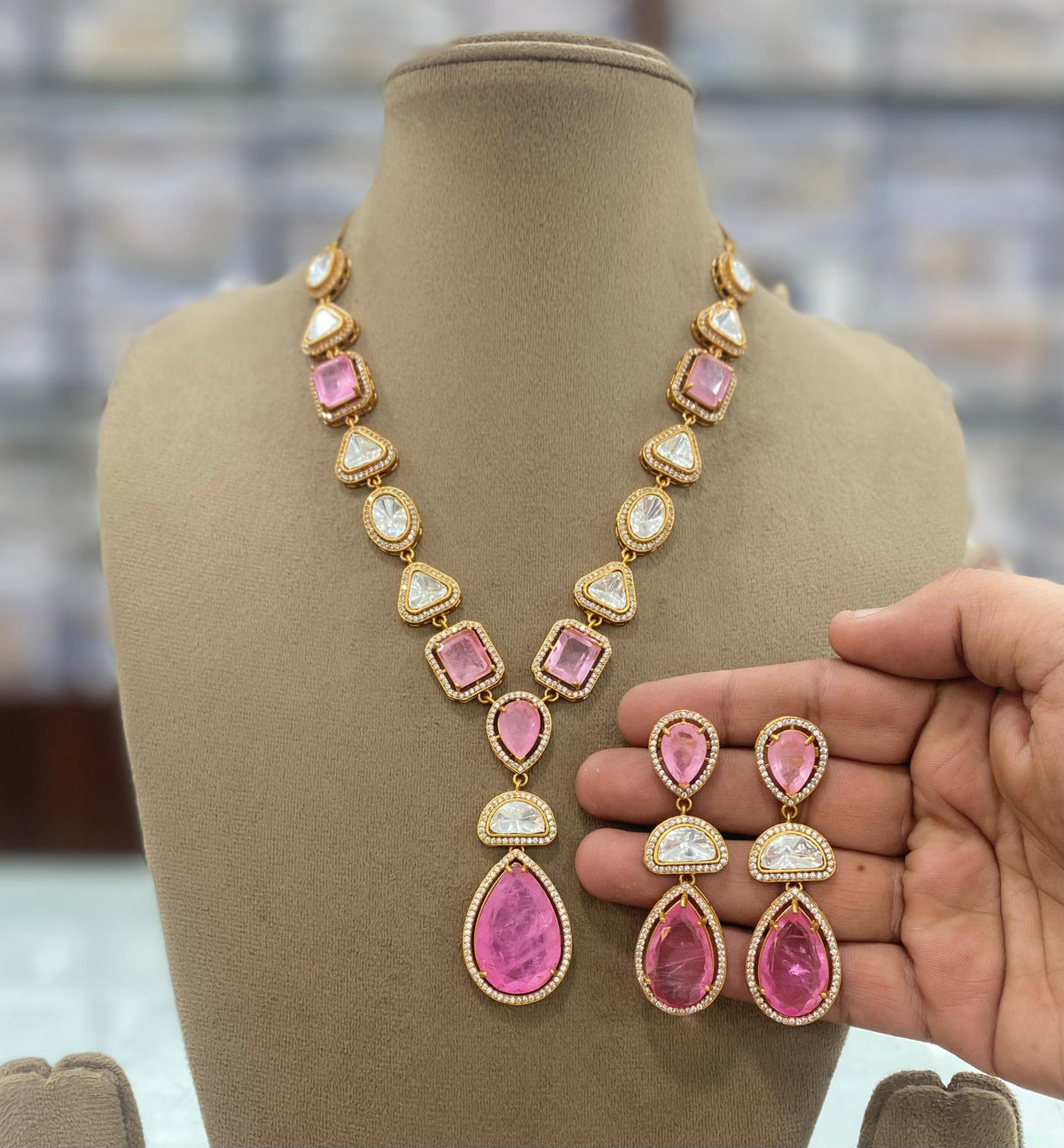 Teardrop Polki Statement Necklace Earrings Set, Teardrop Polki Jewellery, Teardrop Necklace Set, Polki Celebrities Jewellery