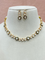 Silver Black Pakistani Kundan Choker Pearl Earrings Set, Bridal Indian Pearl Choker Set, Kudan Pakistani Jewelry Set, Bollywood Inspired Jewelry Set, Indian Kundan Choker Set